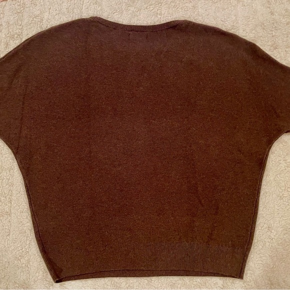NWOT Elegant Brown Cashmere Sweater - Picture 6 of 9